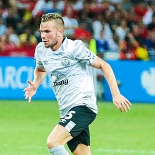 Portrait of Tom Cleverley