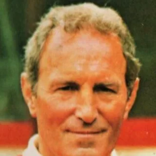 Portrait of Dave Sexton